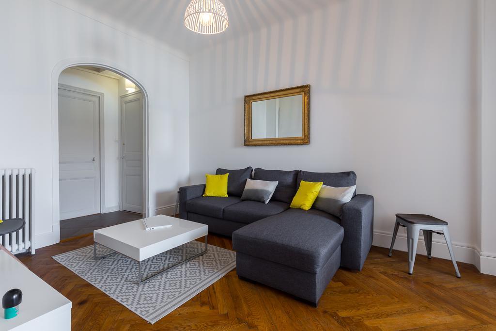 Beautiful Apartment By The Sea Front Νίκαια Εξωτερικό φωτογραφία